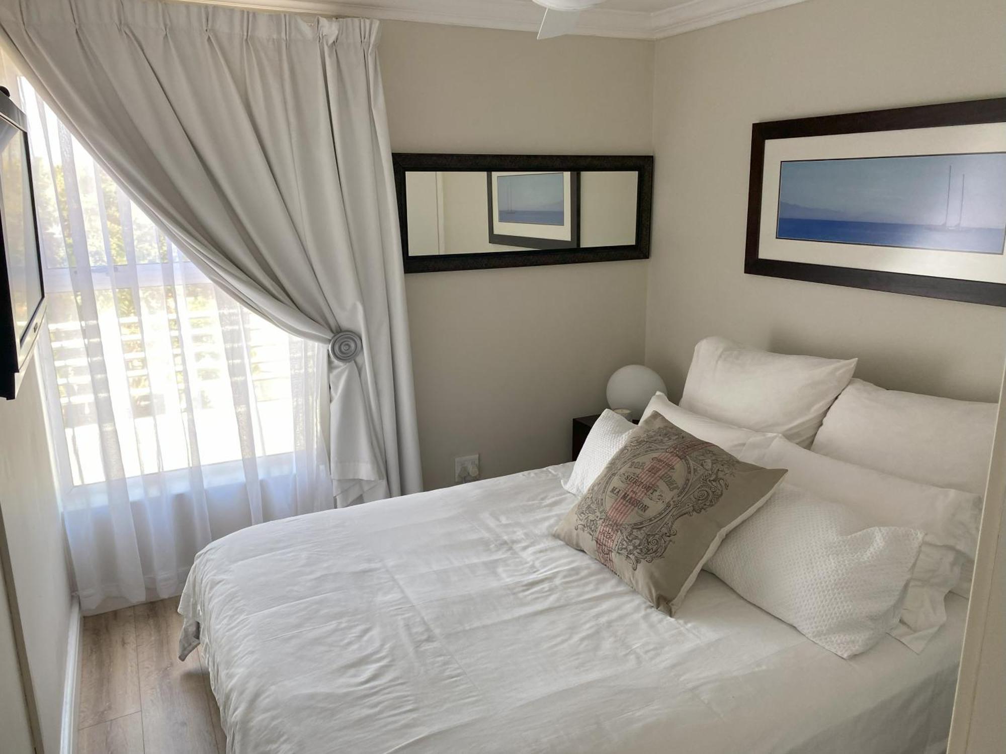 Bright Apartment Cape Town